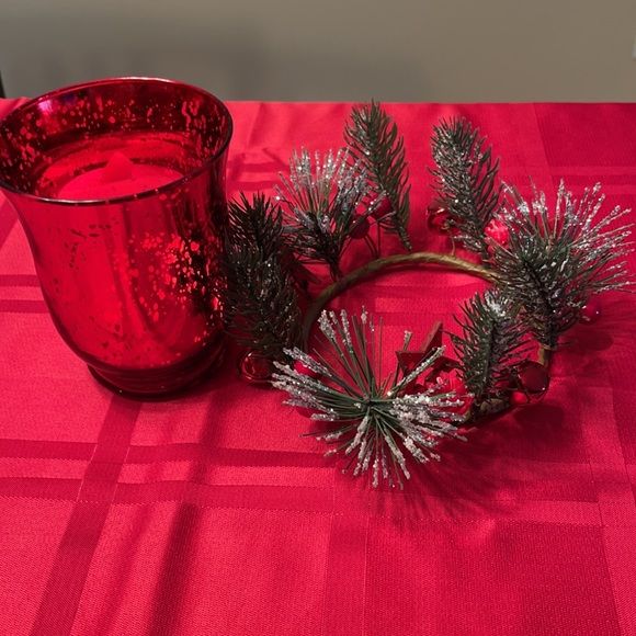 Christmas candle votive and greenery centerpiece 6” - Picture 3 of 8
